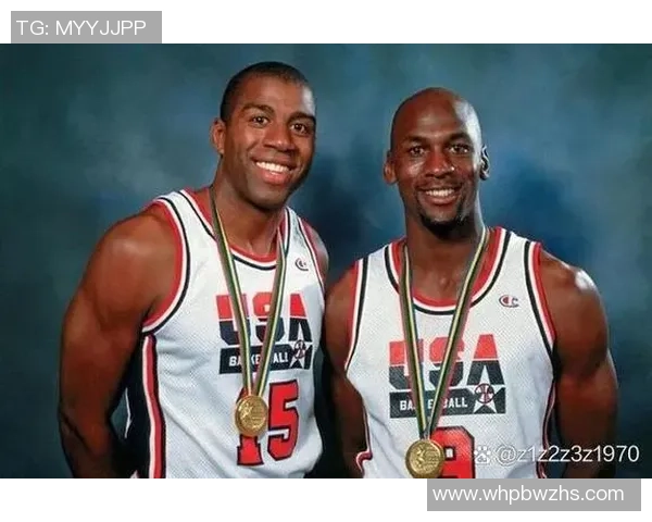 足球历史十大天花板球员盘点 谁能超越这些传奇巨星